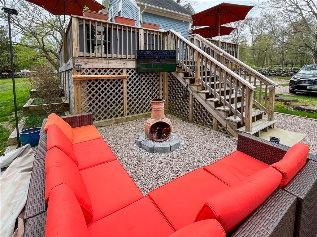 211 Chase Hill Road Hopkinton, RI 02804 - Photo 11 of 50