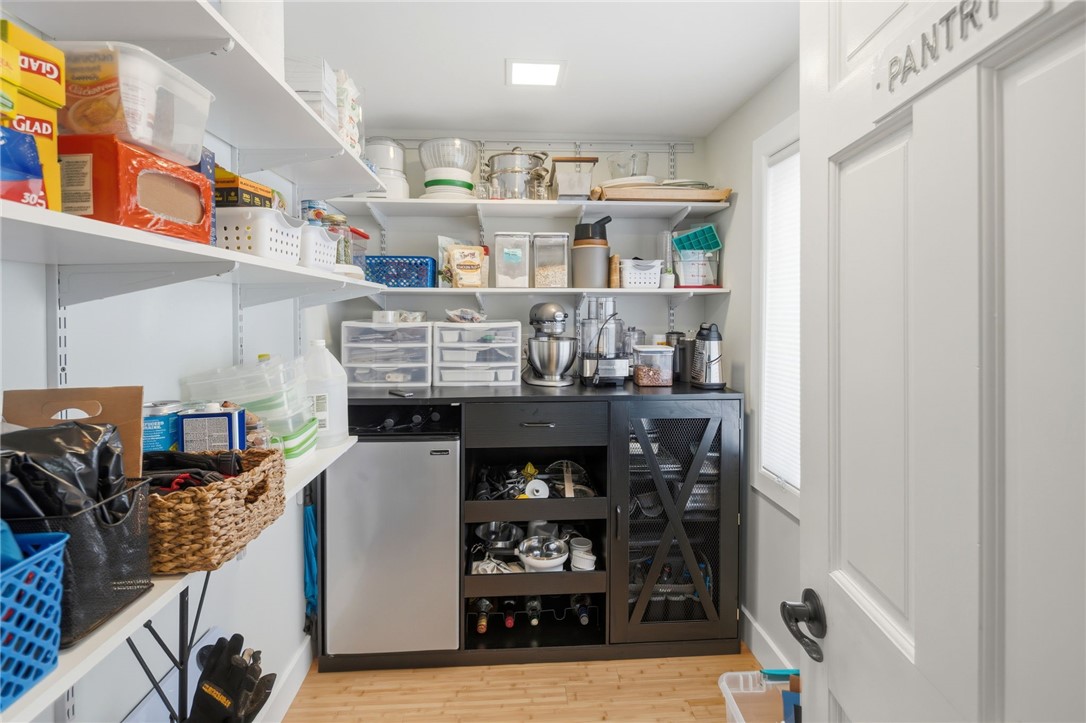 211 Chase Hill Road Hopkinton, RI 02804 - Photo 17 of 50