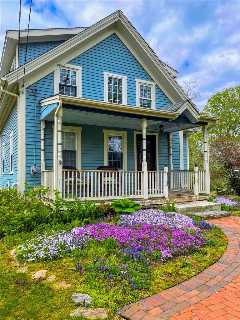 211 Chase Hill Road Hopkinton, RI 02804 - Photo 2 of 50