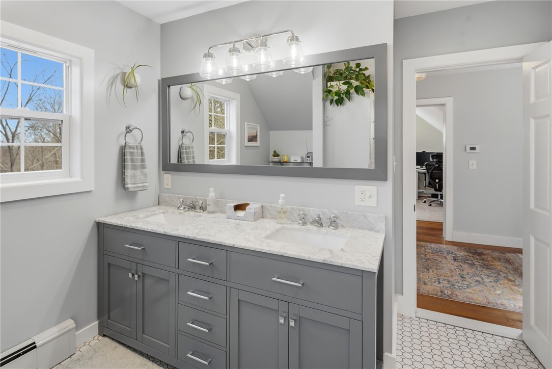 211 Chase Hill Road Hopkinton, RI 02804 - Photo 28 of 50