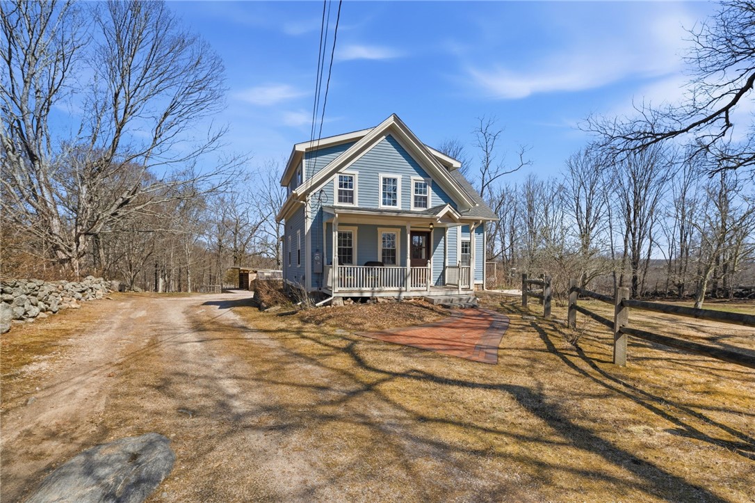 211 Chase Hill Road Hopkinton, RI 02804 - Photo 5 of 50