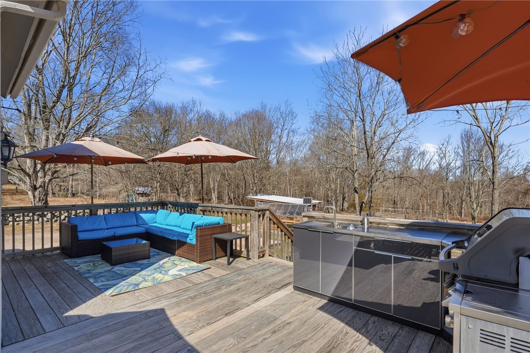 211 Chase Hill Road Hopkinton, RI 02804 - Photo 9 of 50