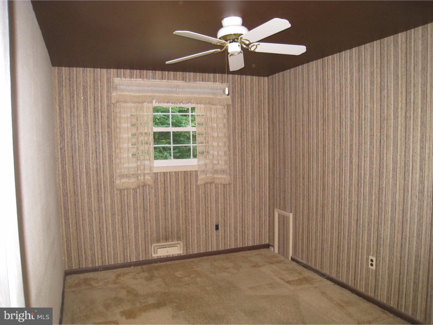 42 Saratoga Road Stratford, NJ 08084 - Photo 16 of 24