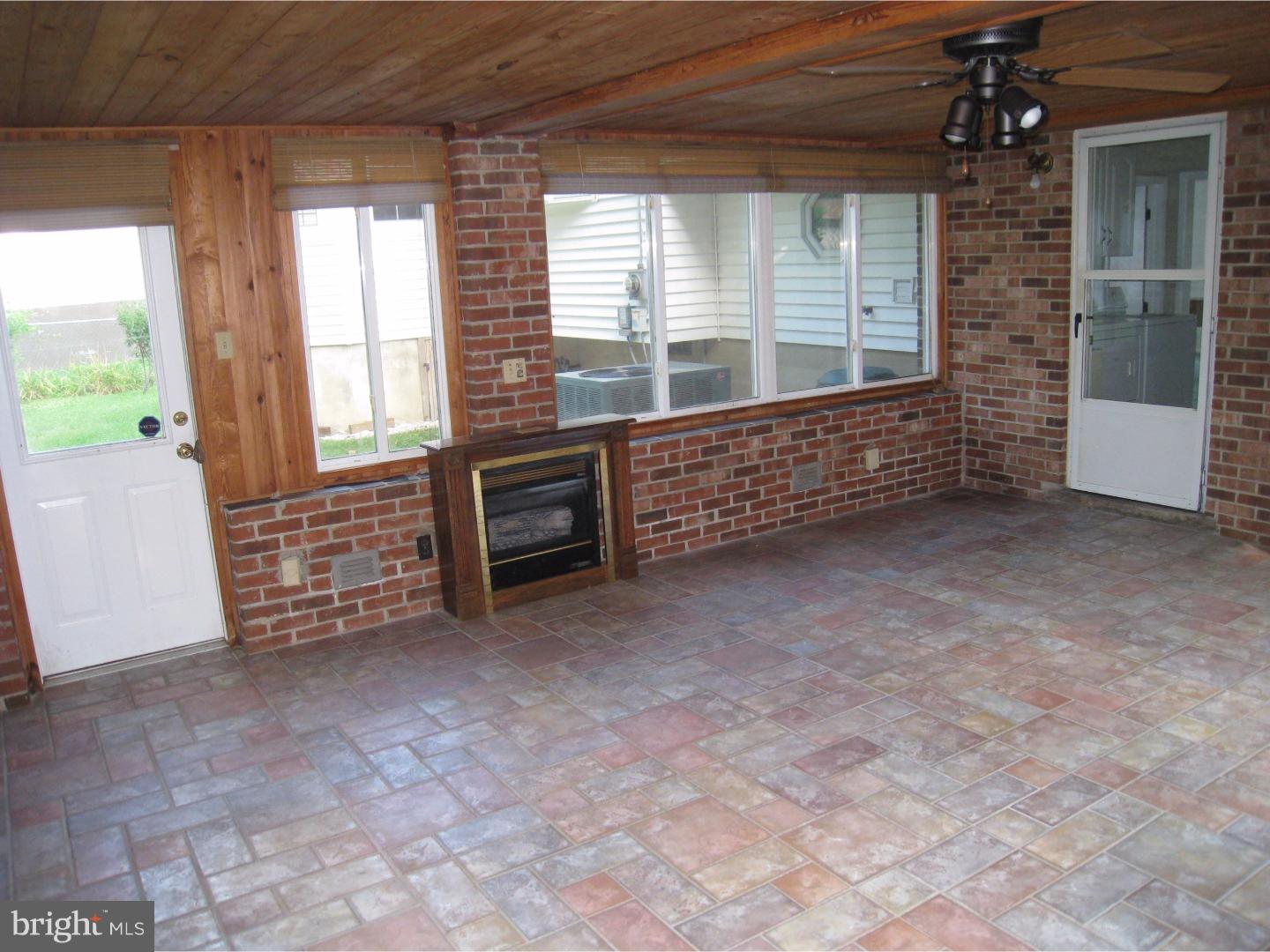 42 Saratoga Road Stratford, NJ 08084 - Photo 19 of 24