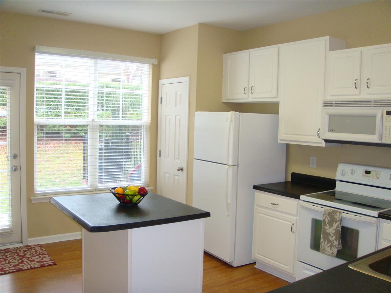 8495 Central Drive Raleigh, NC 27613 - Photo 6 of 21 Photo 6