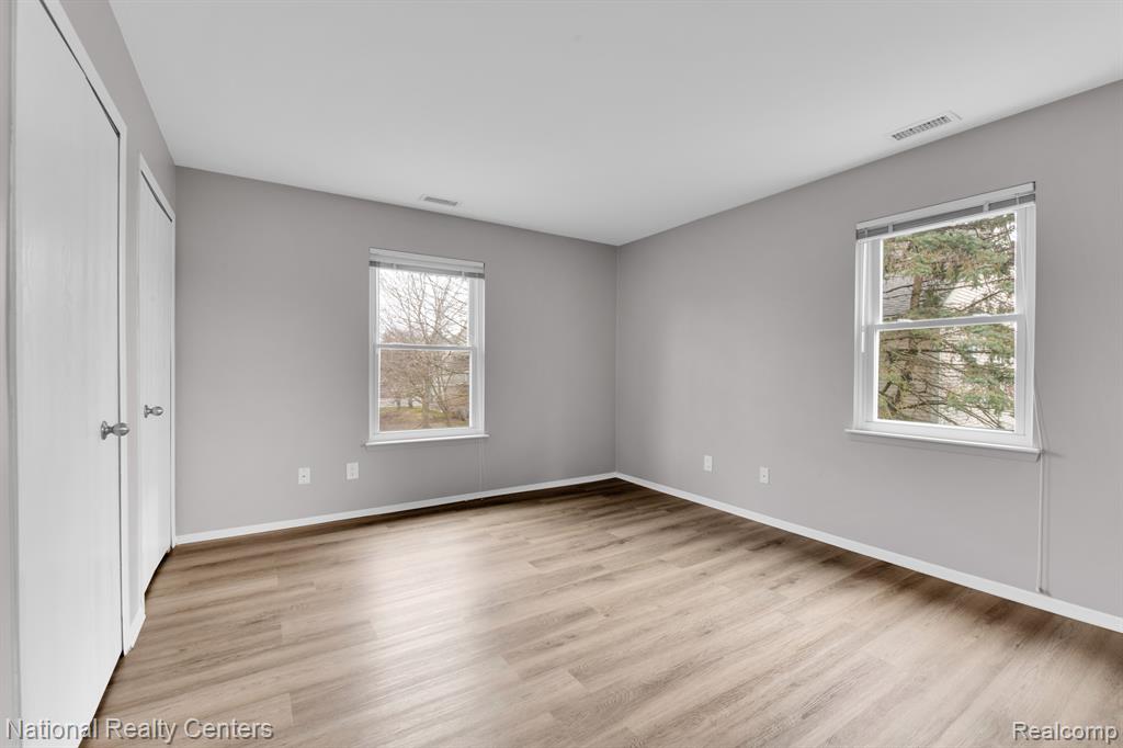 1613 O'Neil Circle Rochester Hills, MI 48307 - Photo 9 of 29