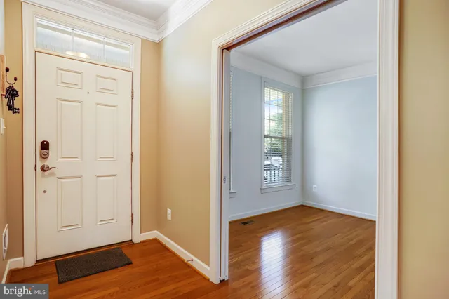 $1,099,000 | 211 Winter Walk Drive, Gaithersburg, MD 20878