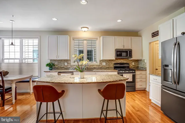 $1,099,000 | 211 Winter Walk Drive, Gaithersburg, MD 20878