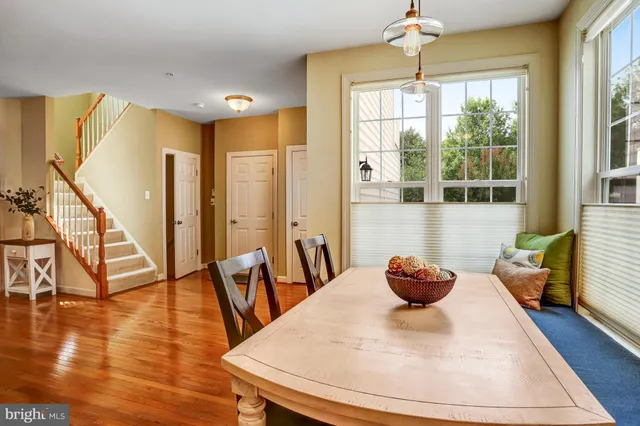 $1,099,000 | 211 Winter Walk Drive, Gaithersburg, MD 20878