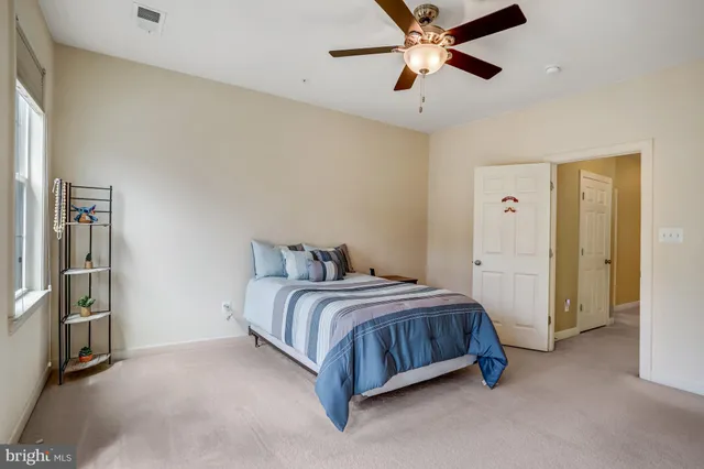 $1,099,000 | 211 Winter Walk Drive, Gaithersburg, MD 20878