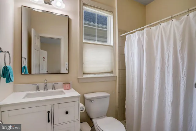 $1,099,000 | 211 Winter Walk Drive, Gaithersburg, MD 20878