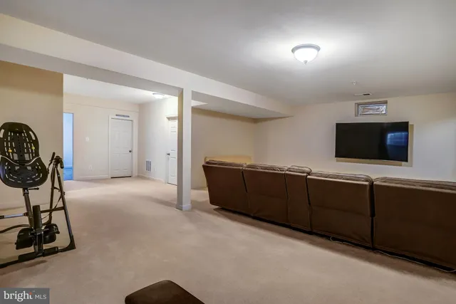 $1,099,000 | 211 Winter Walk Drive, Gaithersburg, MD 20878