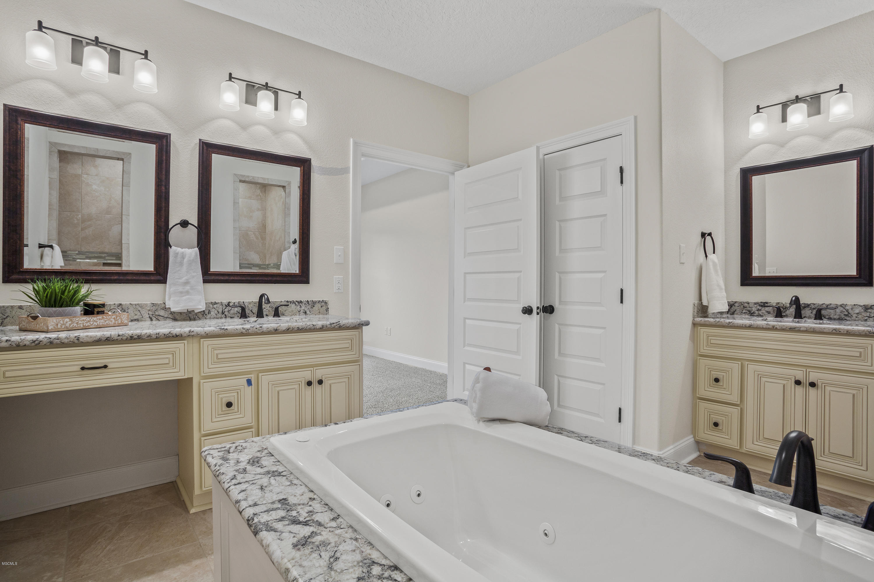 3000 Rue Dominque Diberville, MS 39540 - Photo 22 of 40 019