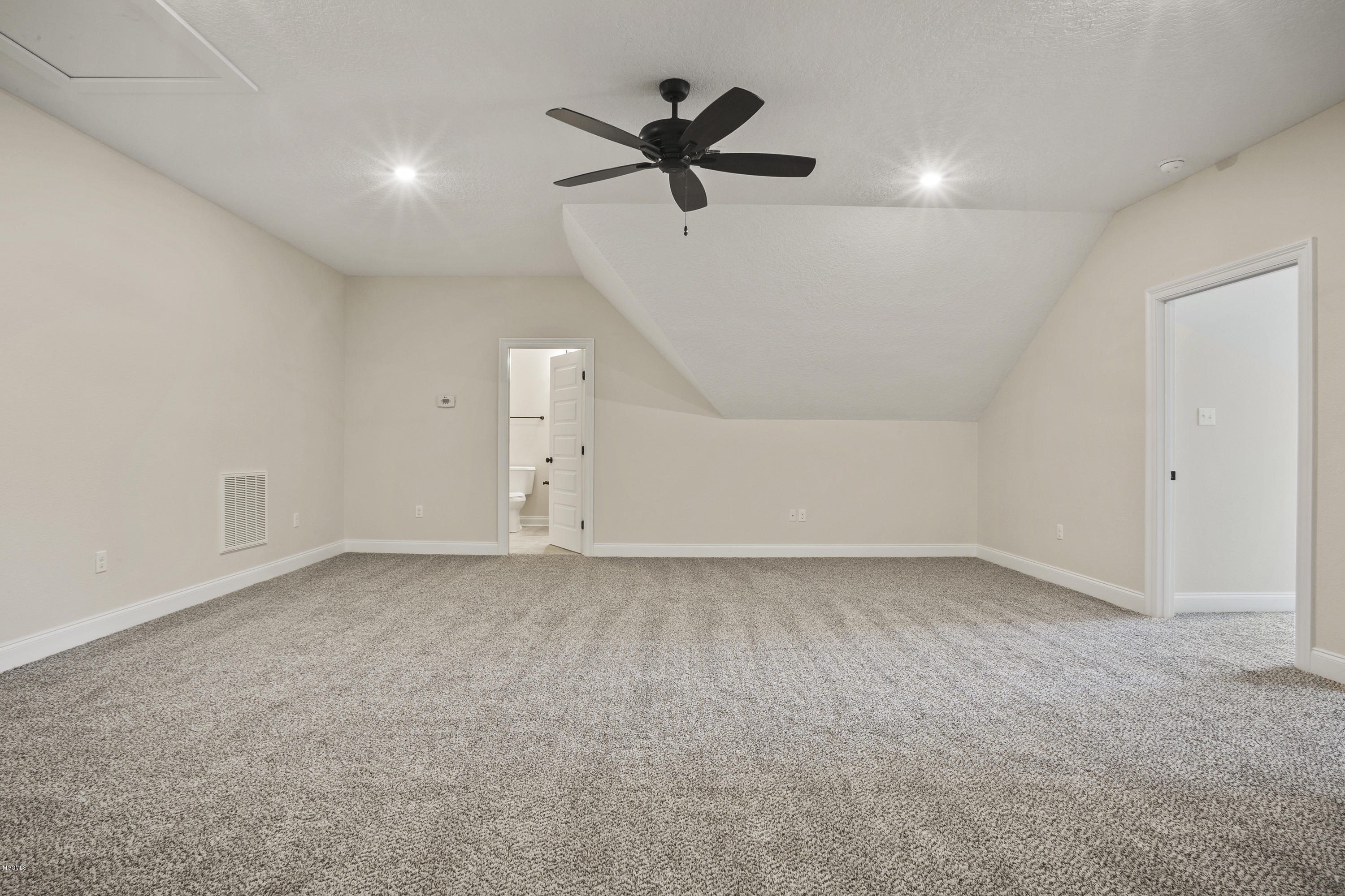 3000 Rue Dominque Diberville, MS 39540 - Photo 33 of 40 030