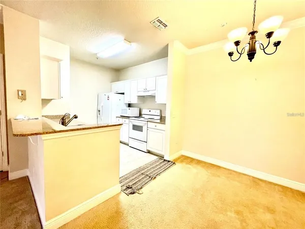 $228,000 | 303 Southern P Circle, Unit 102, Winter Garden, FL 34787