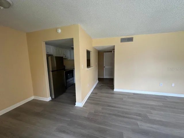 $1,695 | 2553 North Alafaya Trail, Unit 102, Orlando, FL 32826