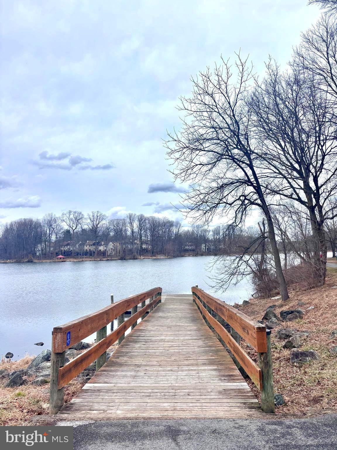 7263 Dockside Lane Columbia, MD 21045 - Photo 52 of 56 Launch your kayak here