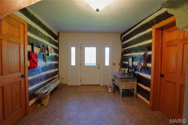 $783,750 | 358 Hwy P, Rhineland, MO 65069