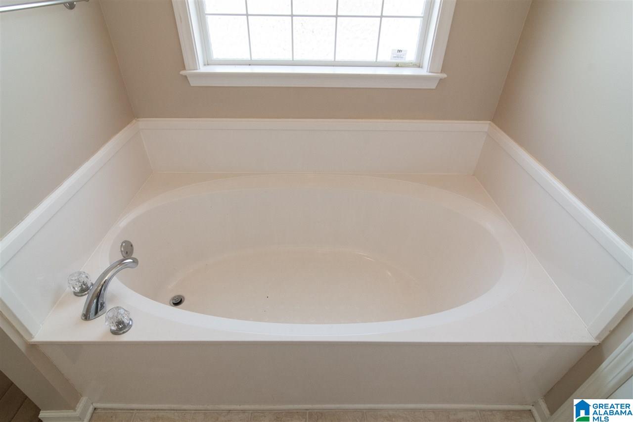 2012 Jarred Circle Leeds, AL 35094 - Photo 23 of 38