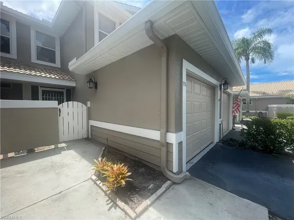 $4,500 | 341 Emerald Bay Circle, Unit T5, Naples, FL 34110