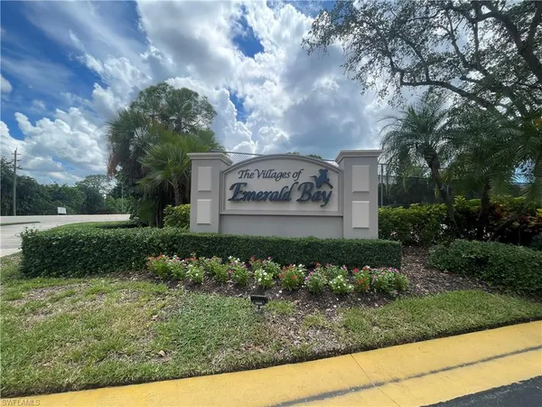 $4,500 | 341 Emerald Bay Circle, Unit T5, Naples, FL 34110