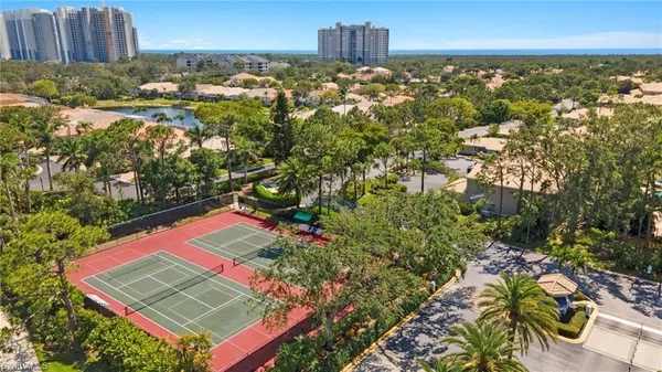 $4,500 | 341 Emerald Bay Circle, Unit T5, Naples, FL 34110