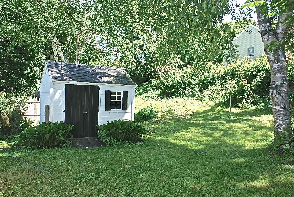 2 Oakwood Road Cape Elizabeth, ME 04107 - Photo 3 of 17 Photo