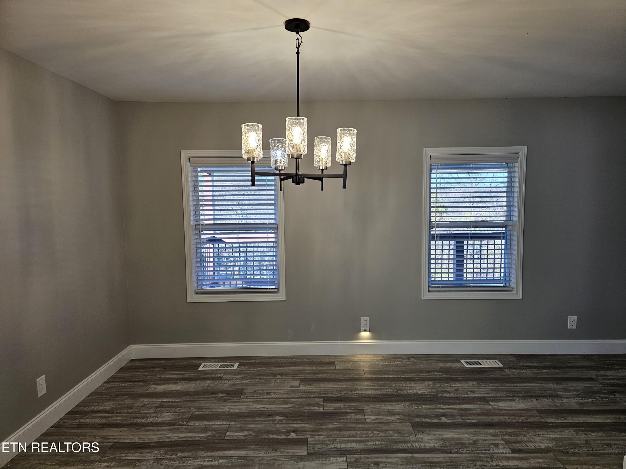 116 Chestnut Hill Road Oak Ridge, TN 37830 - Photo 8 of 55 Gallery Image 8