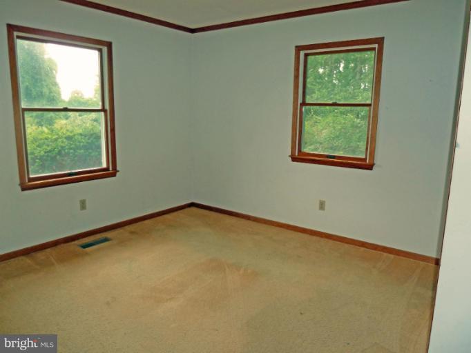 5447 Tates Bank Road Cambridge, MD 21613 - Photo 12 of 21 Bedroom (Master)