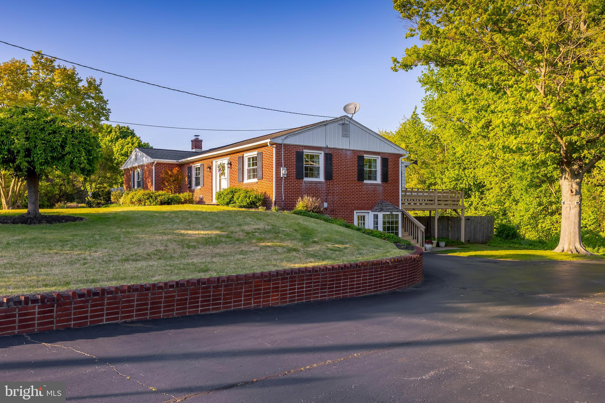 65 Paulsboro Road Swedesboro, NJ 08085 - Photo 2 of 42