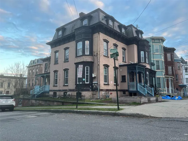 $1,550 | 56 Dubois Street, Newburgh, NY 12550