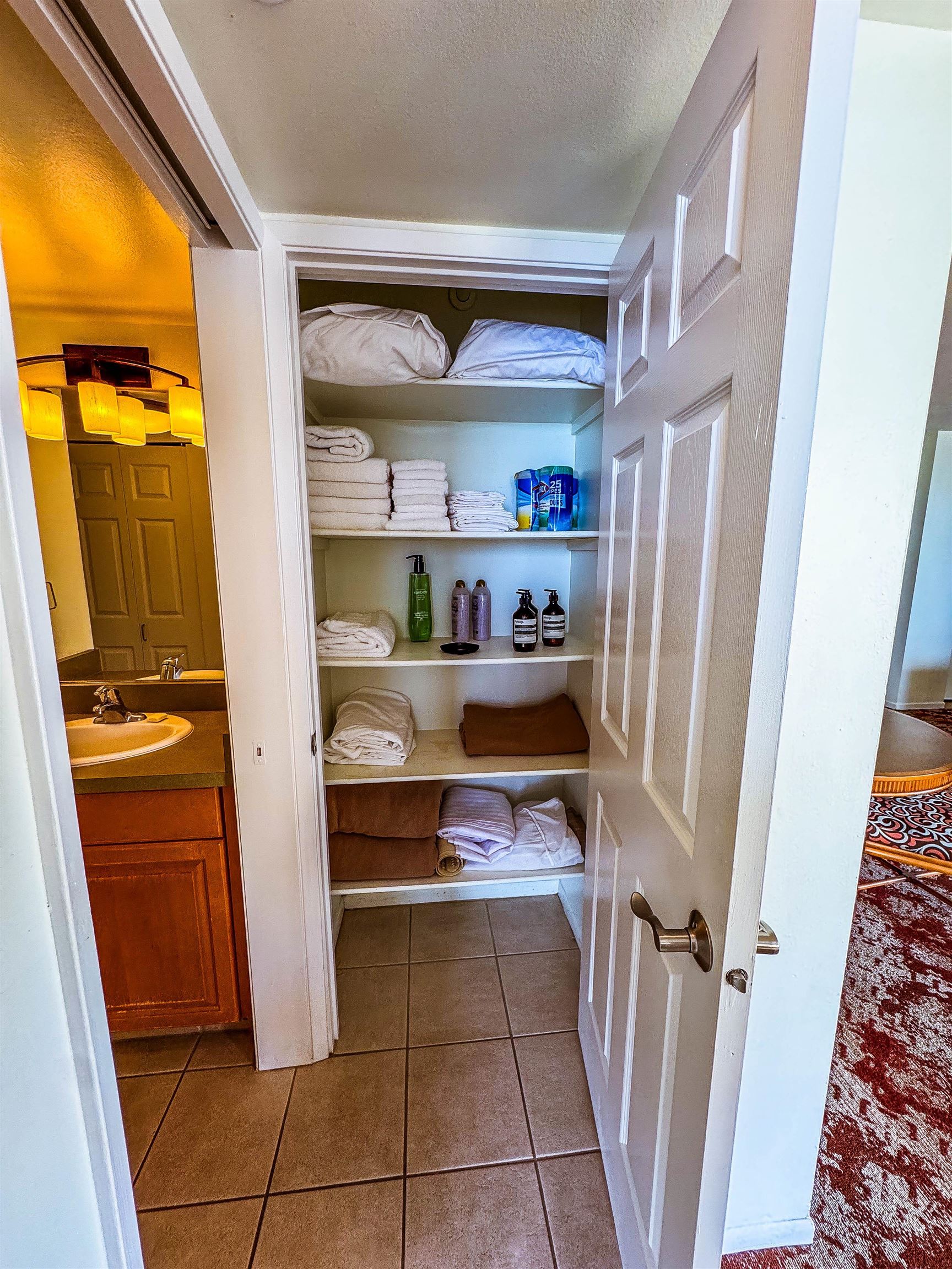 4327 Lower Honoapiilani Road, Unit 701 Lahaina, HI 96761 - Photo 12 of 16