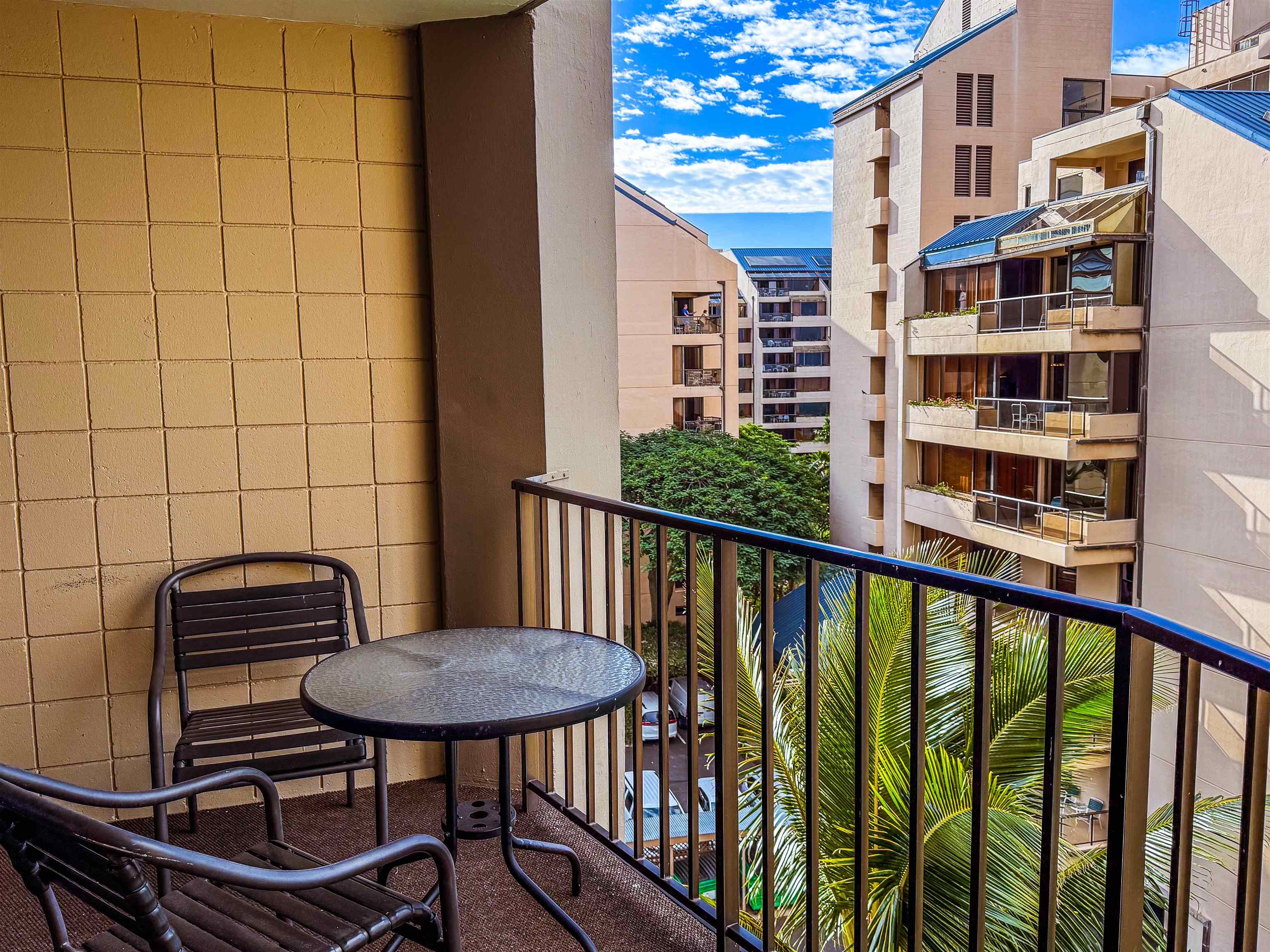 4327 Lower Honoapiilani Road, Unit 701 Lahaina, HI 96761 - Photo 5 of 16
