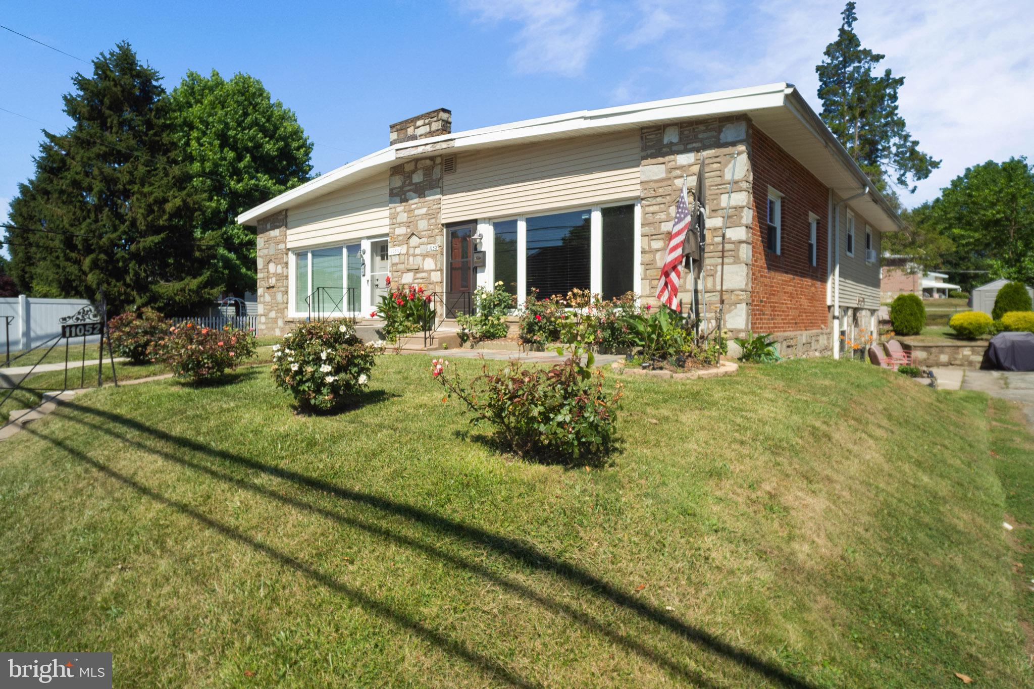 11052 Knights Road Philadelphia, PA 19154 - Photo 2 of 33