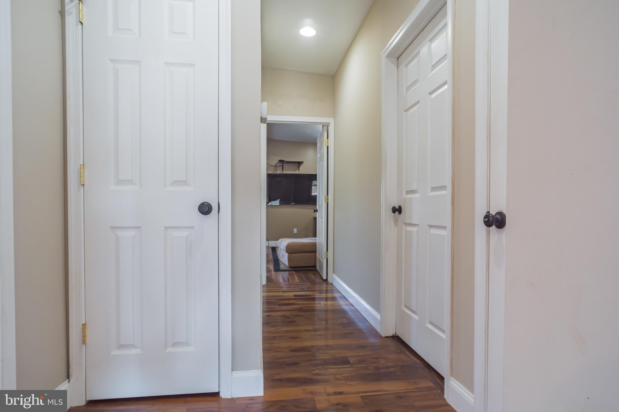 11052 Knights Road Philadelphia, PA 19154 - Photo 17 of 33
