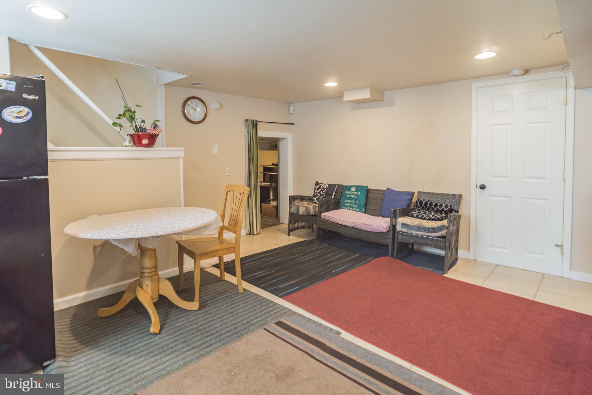 11052 Knights Road Philadelphia, PA 19154 - Photo 20 of 33