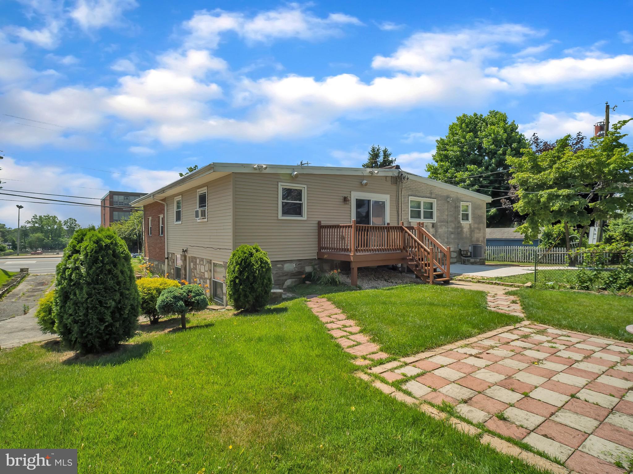11052 Knights Road Philadelphia, PA 19154 - Photo 33 of 33
