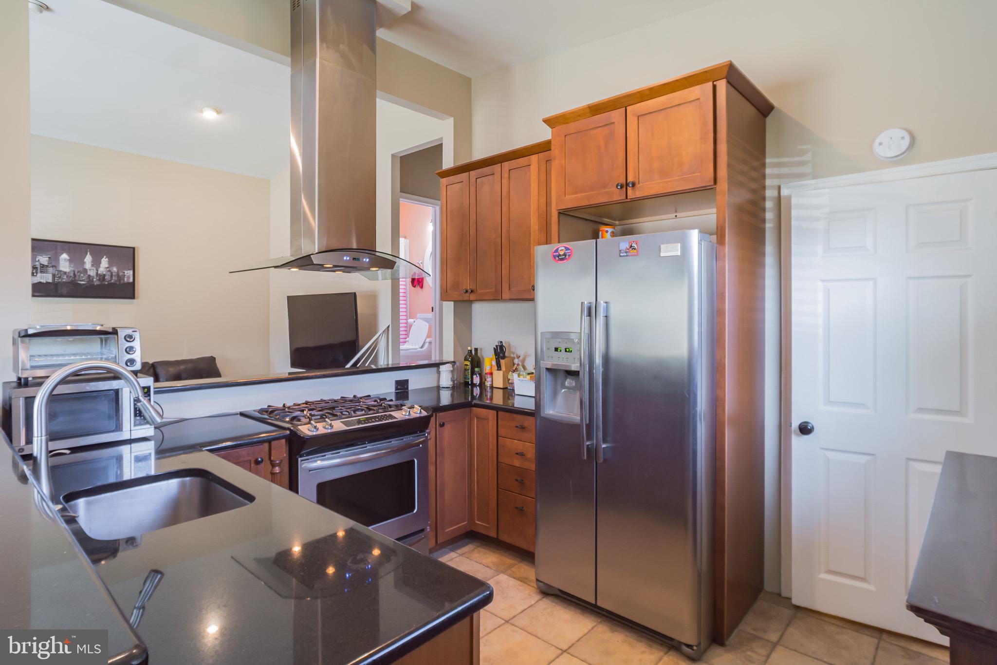 11052 Knights Road Philadelphia, PA 19154 - Photo 6 of 33