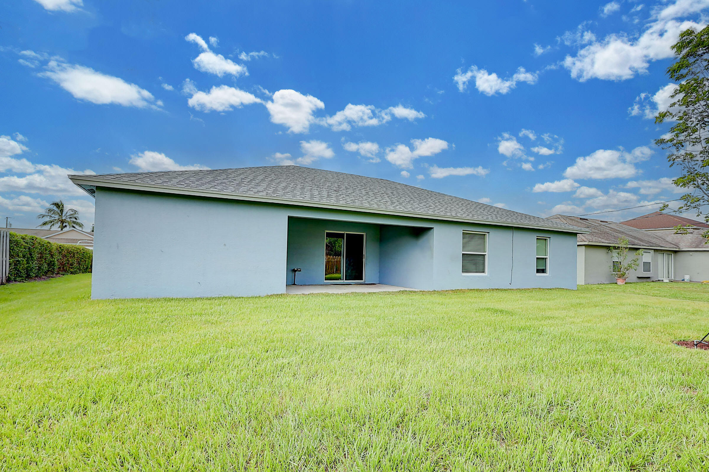 517 Southwest Ray Avenue Port St. Lucie, FL 34983 - Photo 15 of 17 55_3j0a3475_6_7_8_9