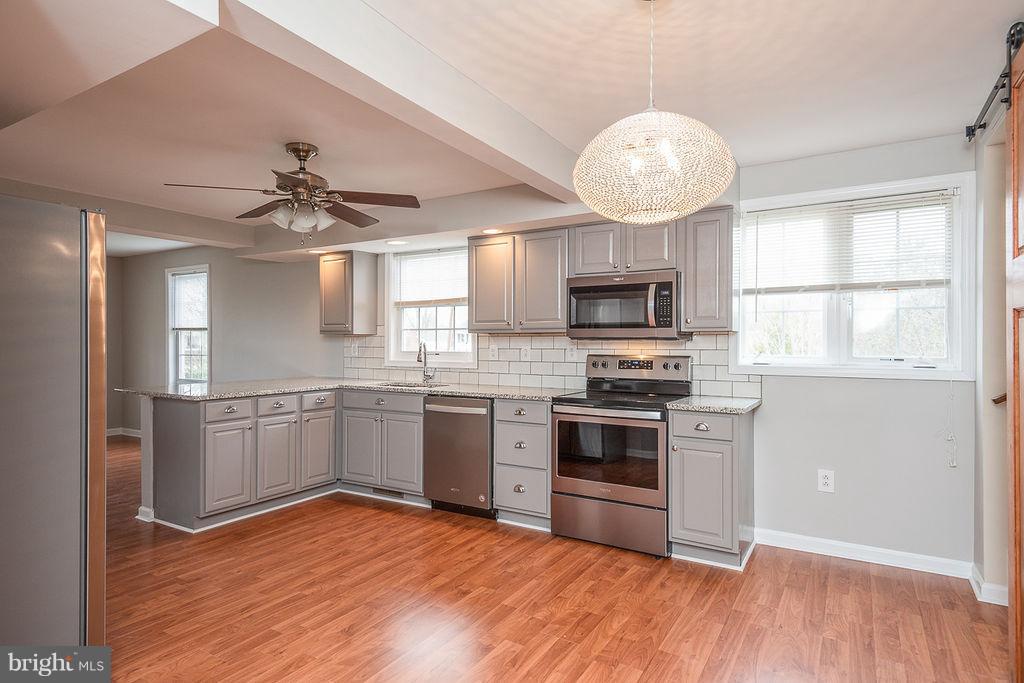 144 Little Whim Road Fredericksburg, VA 22405 - Photo 2 of 61