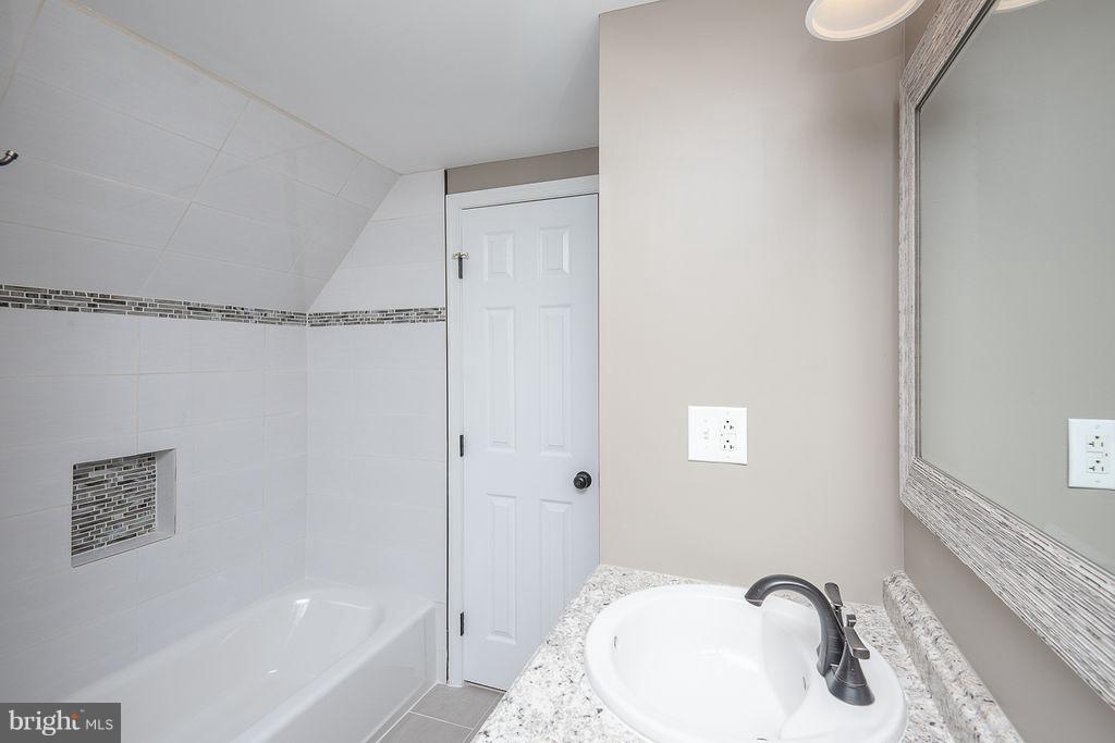 144 Little Whim Road Fredericksburg, VA 22405 - Photo 23 of 61