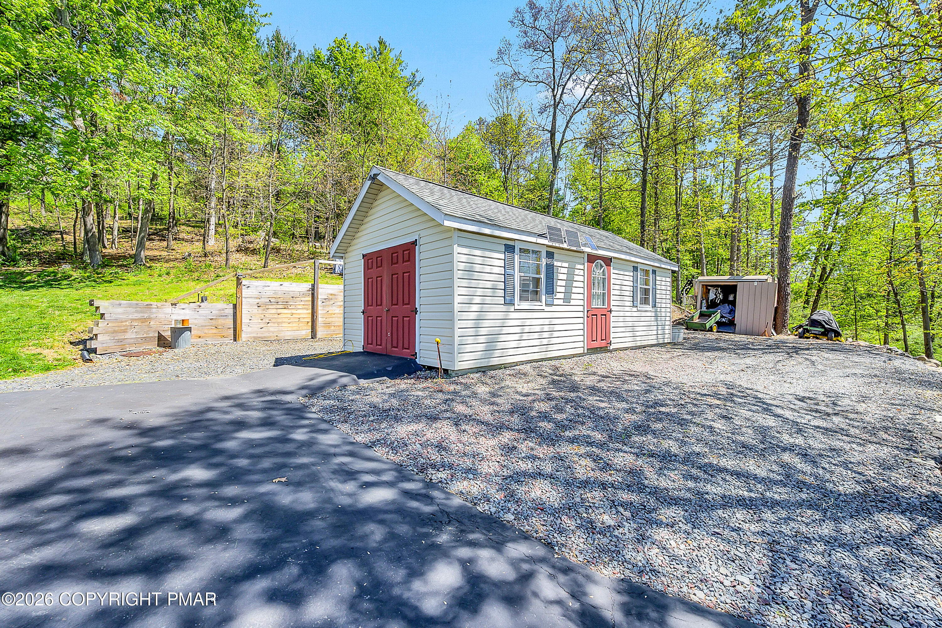 207 Smiley Lane Stroudsburg, PA 18360 - Photo 66 of 85 a view of a house with backyard and trees