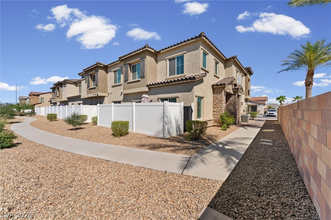 237 Callen Falls Avenue, Unit 2011 Henderson, NV 89011 - Photo 36 of 39