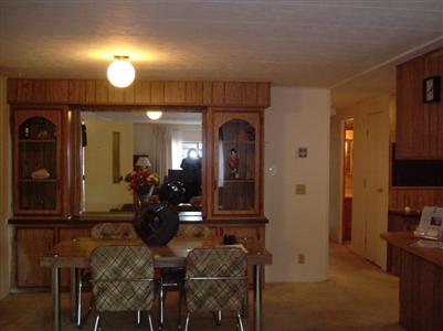 294 Yosemite Road, Unit 294 San Rafael, CA 94903 - Photo 4 of 7 a view of a dining room with furniture