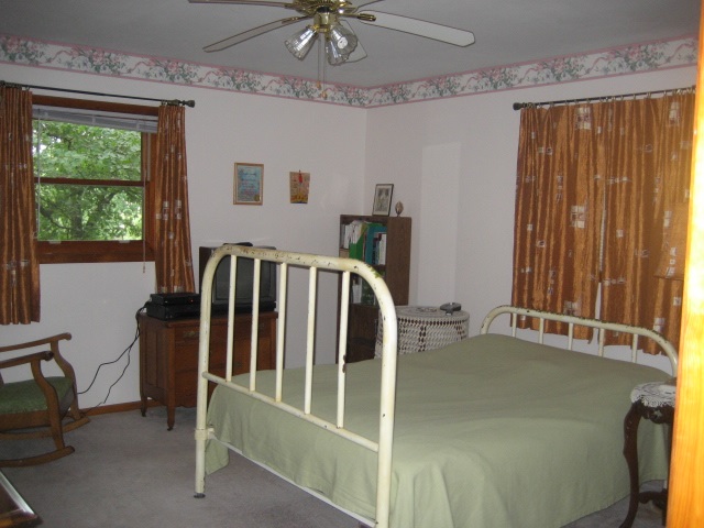 5821 West Gifford Road Bloomington, IN 47403 - Photo 14 of 21 Gallery Image 14