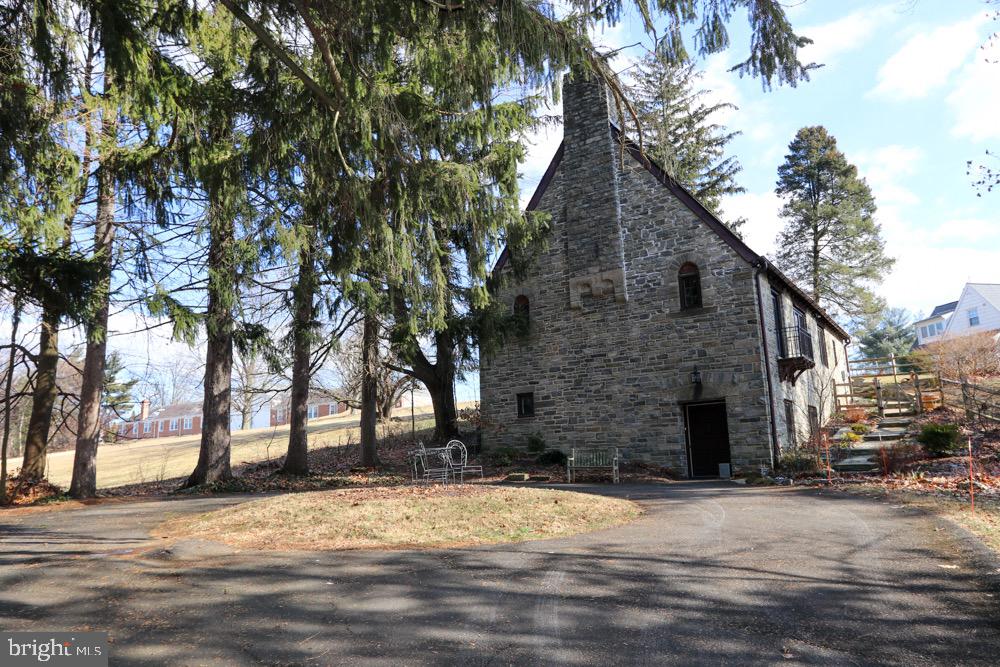 771 Fetters Mill Road Huntingdon Valley, PA 19006 - Photo 8 of 87 Gallery Image 8