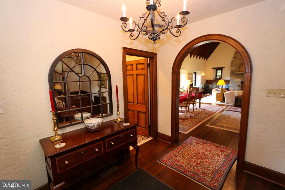 771 Fetters Mill Road Huntingdon Valley, PA 19006 - Photo 9 of 87 Gallery Image 9