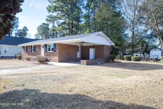 $178,900 | 207 Jordan Street, Warsaw, NC 28398