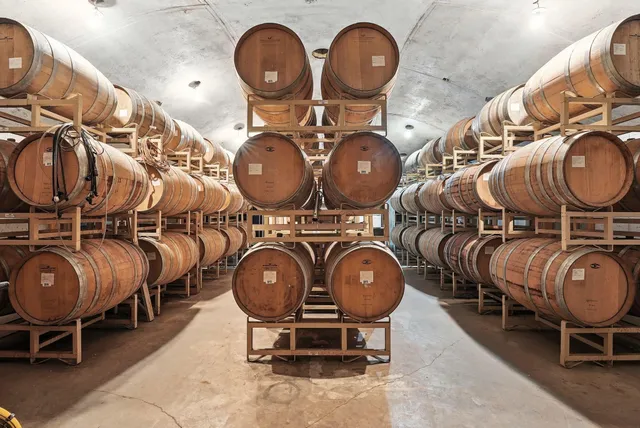 $1,875,000 | 3752 Vineyard Way, Kettle Falls, WA 99141