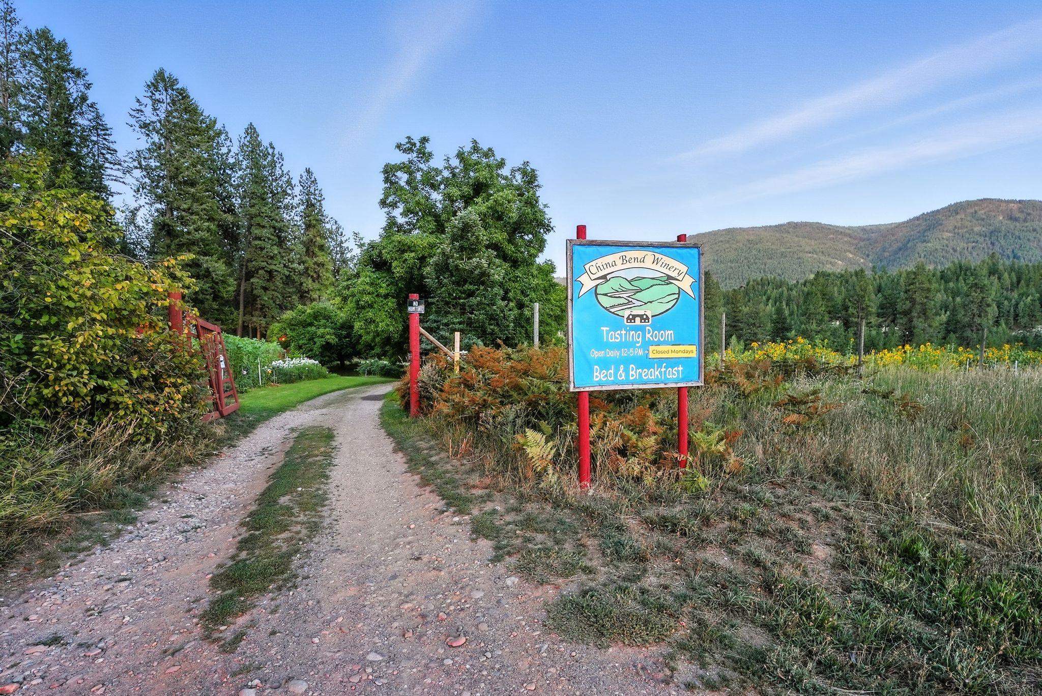 3752 Vineyard Way Kettle Falls, WA 99141 - Photo 3 of 50